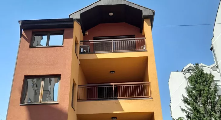 4-etažna kuća | 4zida
