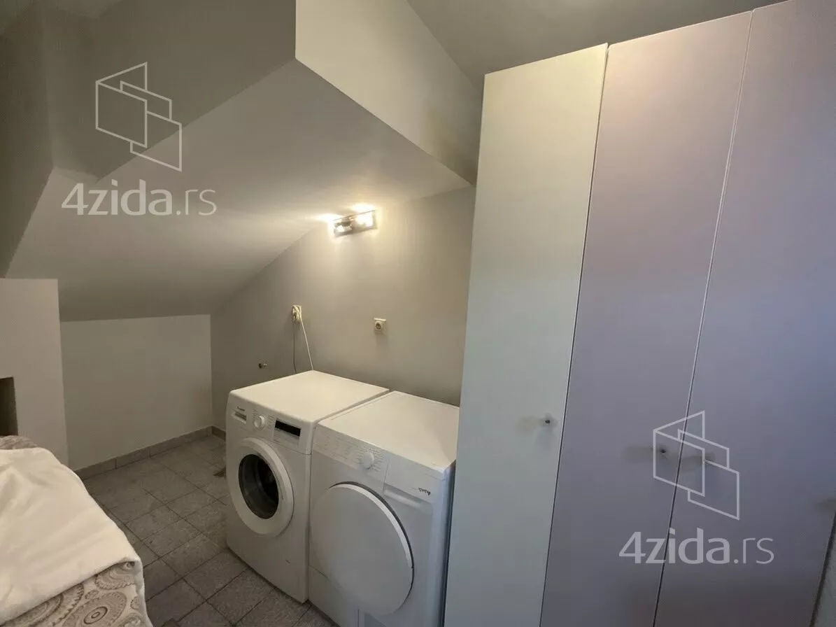 4-etažna kuća | 4zida