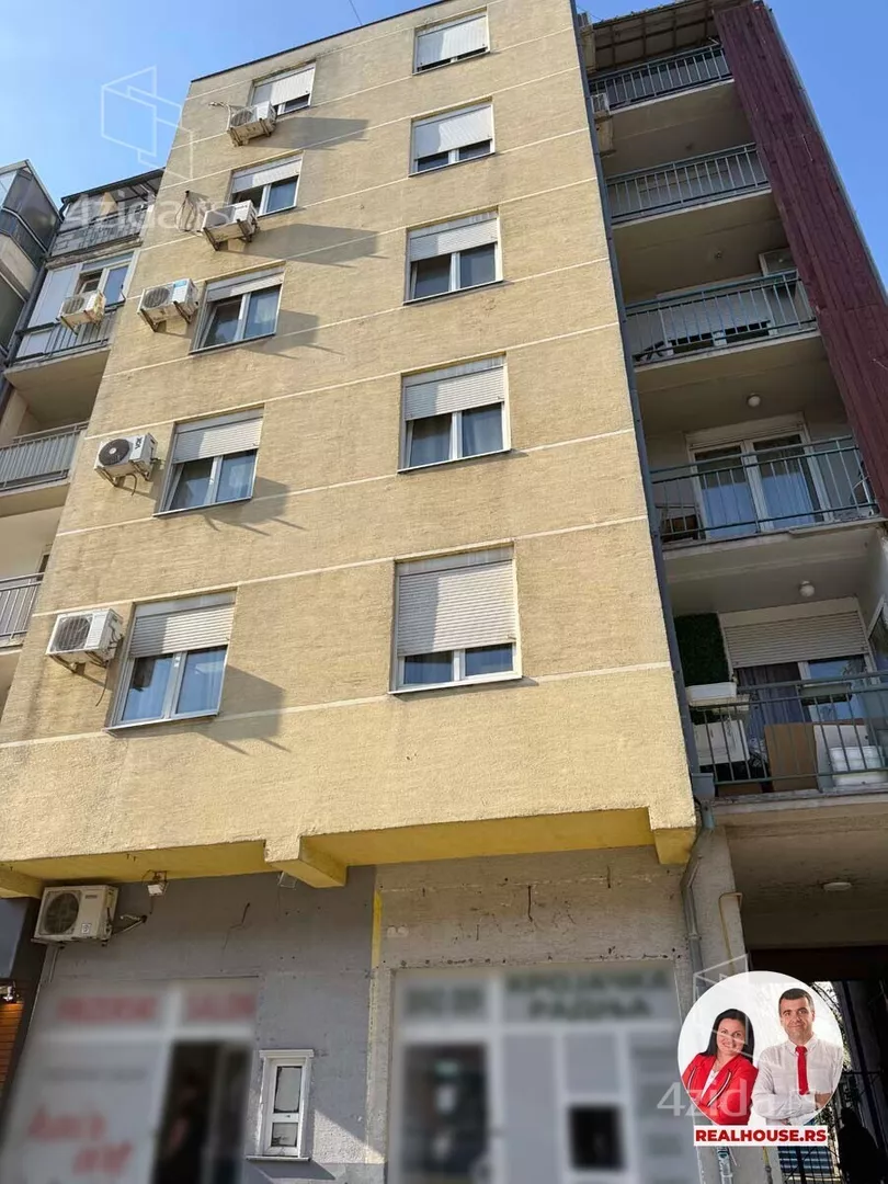 Četvorosoban stan | 4zida