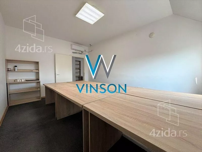 Četvoroiposoban stan | 4zida