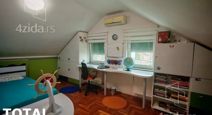 Petosoban stan | 4zida