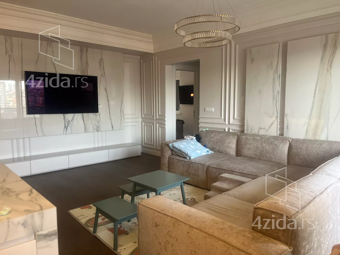 Četvorosoban stan | 4zida