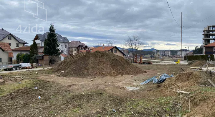 Građevinsko zemljište | 4zida