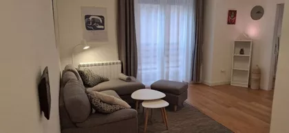 Gospodara Vučića | 4zida.rs