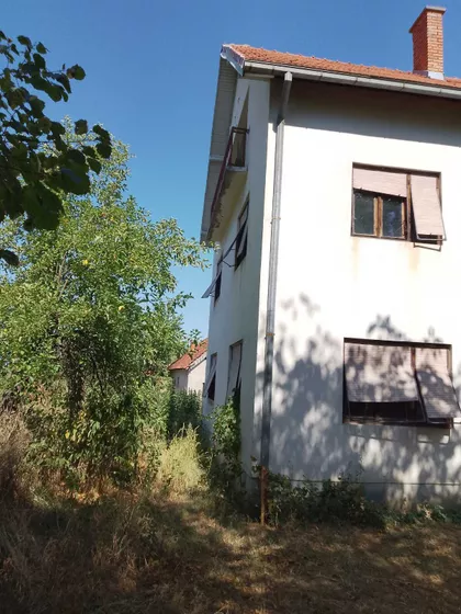 Vuka Karadžića | 4zida.rs