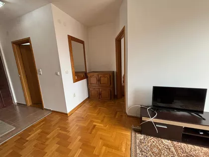 Karađorđeva | 4zida.rs