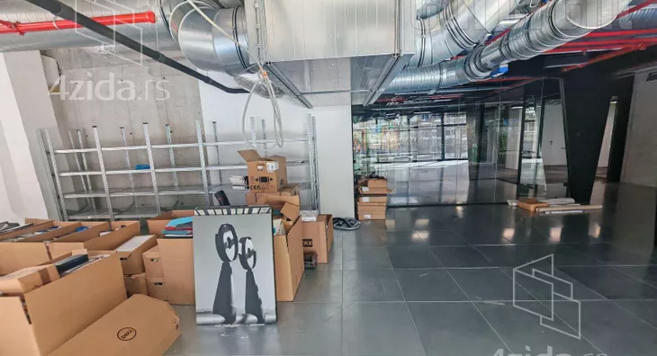 Poslovni prostor | 4zida