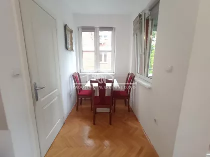 Đuje i Dragoljuba | 4zida.rs