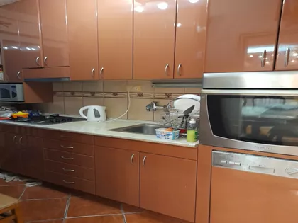 Dragana Rakića 49 | 4zida.rs