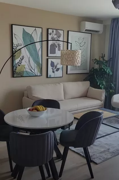 Đeram pijaca | 4zida.rs