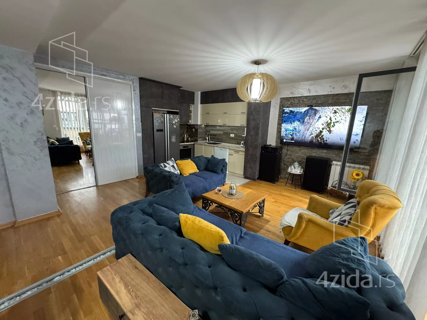 Četvorosoban stan | 4zida