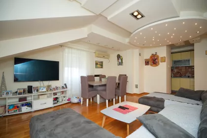 Majke Jugovića 43b/20 | 4zida.rs