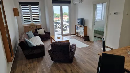 Žarka Zrenjanina 14a | 4zida.rs