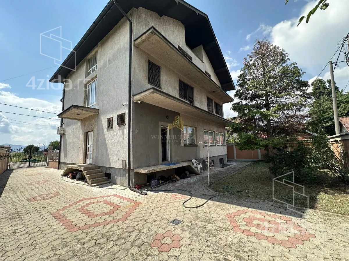 Kuća | 4zida