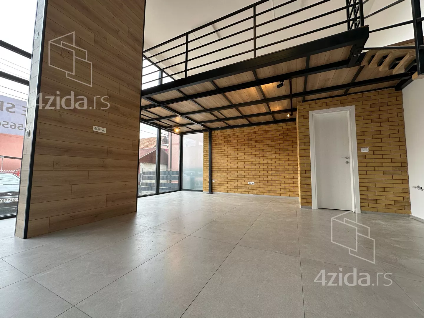 Poslovni prostor | 4zida