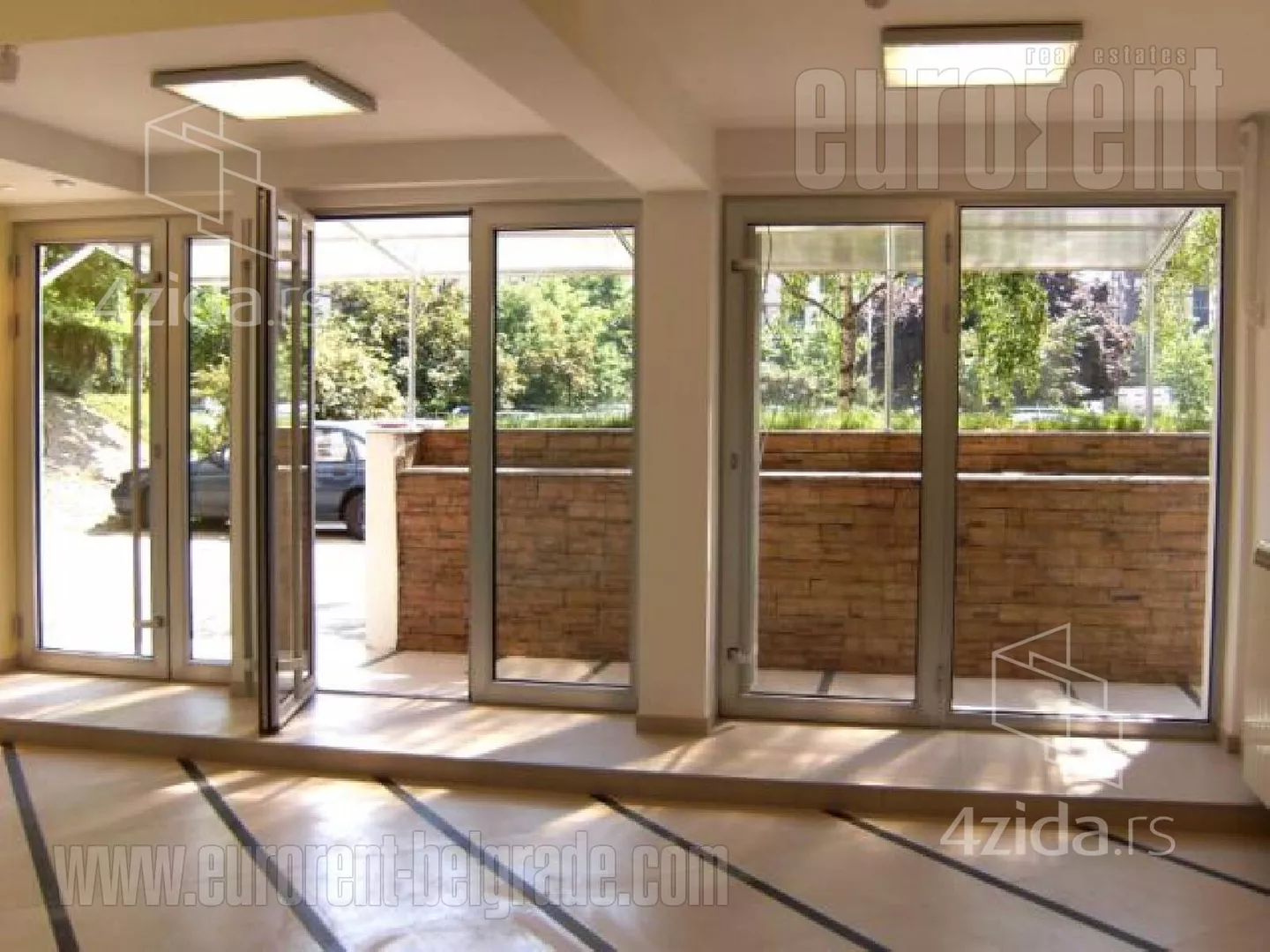 Poslovni prostor | 4zida