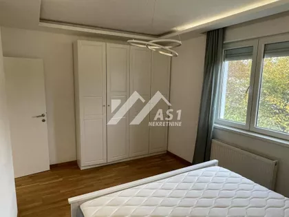 Desanke Maksimović | 4zida.rs