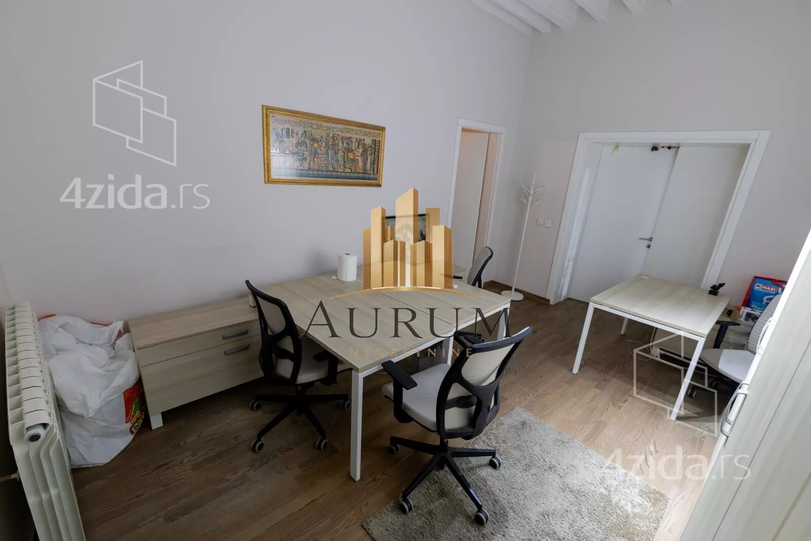 Poslovni prostor | 4zida