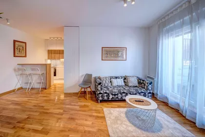 Kneza Danila | 4zida.rs