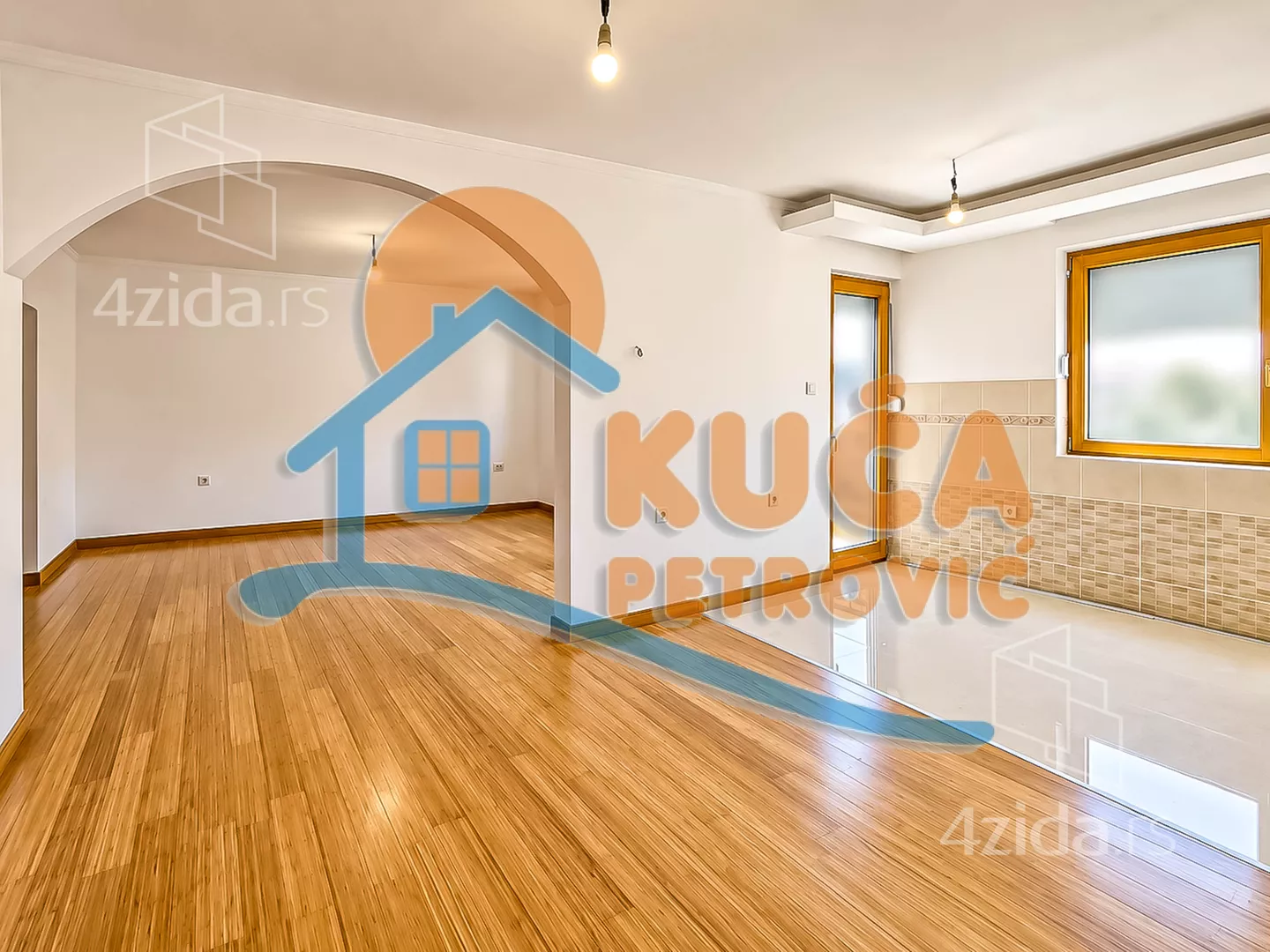Lokal | 4zida