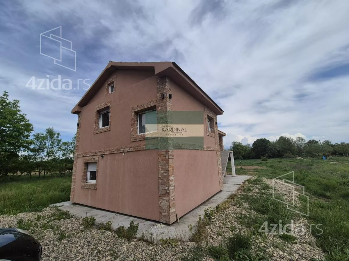 Kuća | 4zida