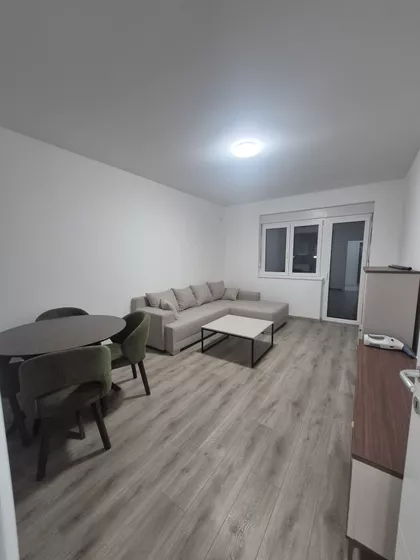 Oslobođenja 30 | 4zida.rs