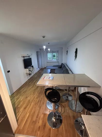 Vojvode Vlahovića Zvezdara | 4zida.rs