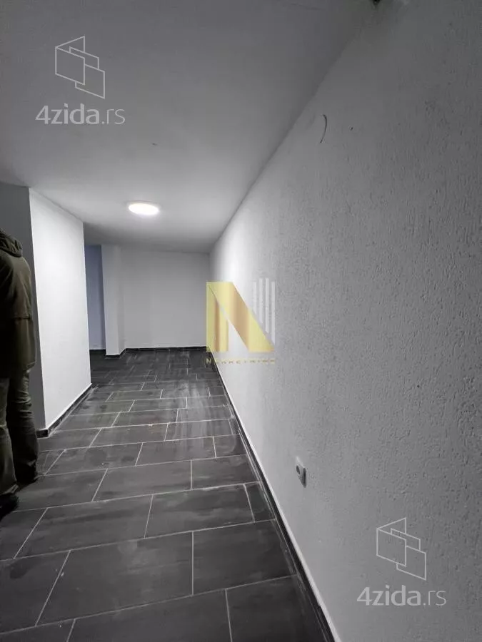 Garaža | 4zida