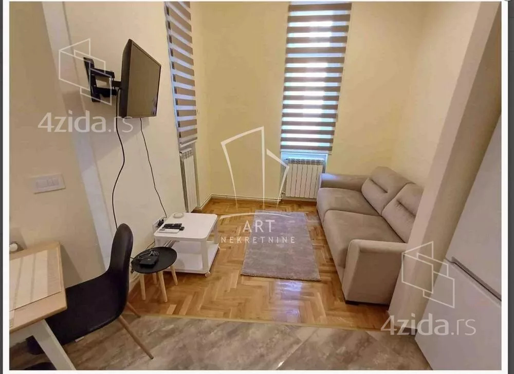 Garsonjera | 4zida