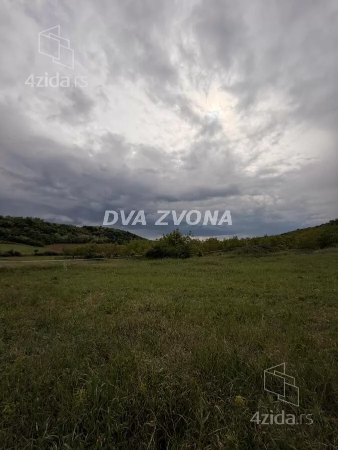 Plac | 4zida