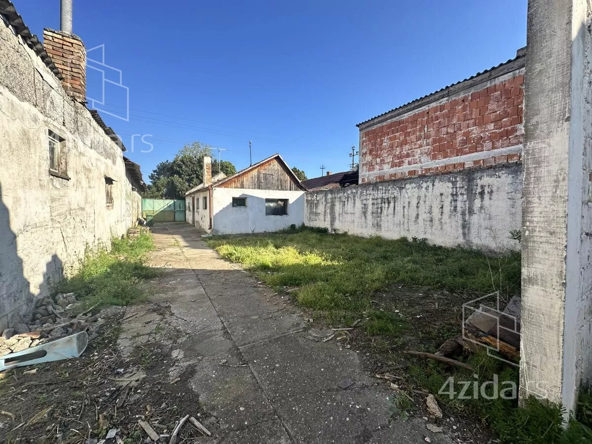 Plac | 4zida