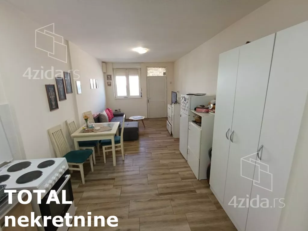 Garsonjera | 4zida