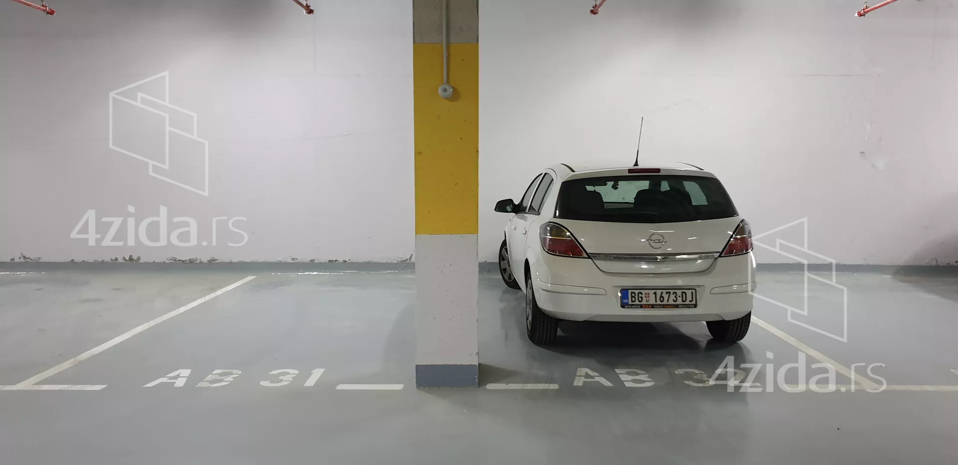 Garaža | 4zida