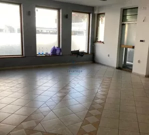 Zemun - Centar, Zemun, Zemun opština, Beograd, lokal | 4zida.rs