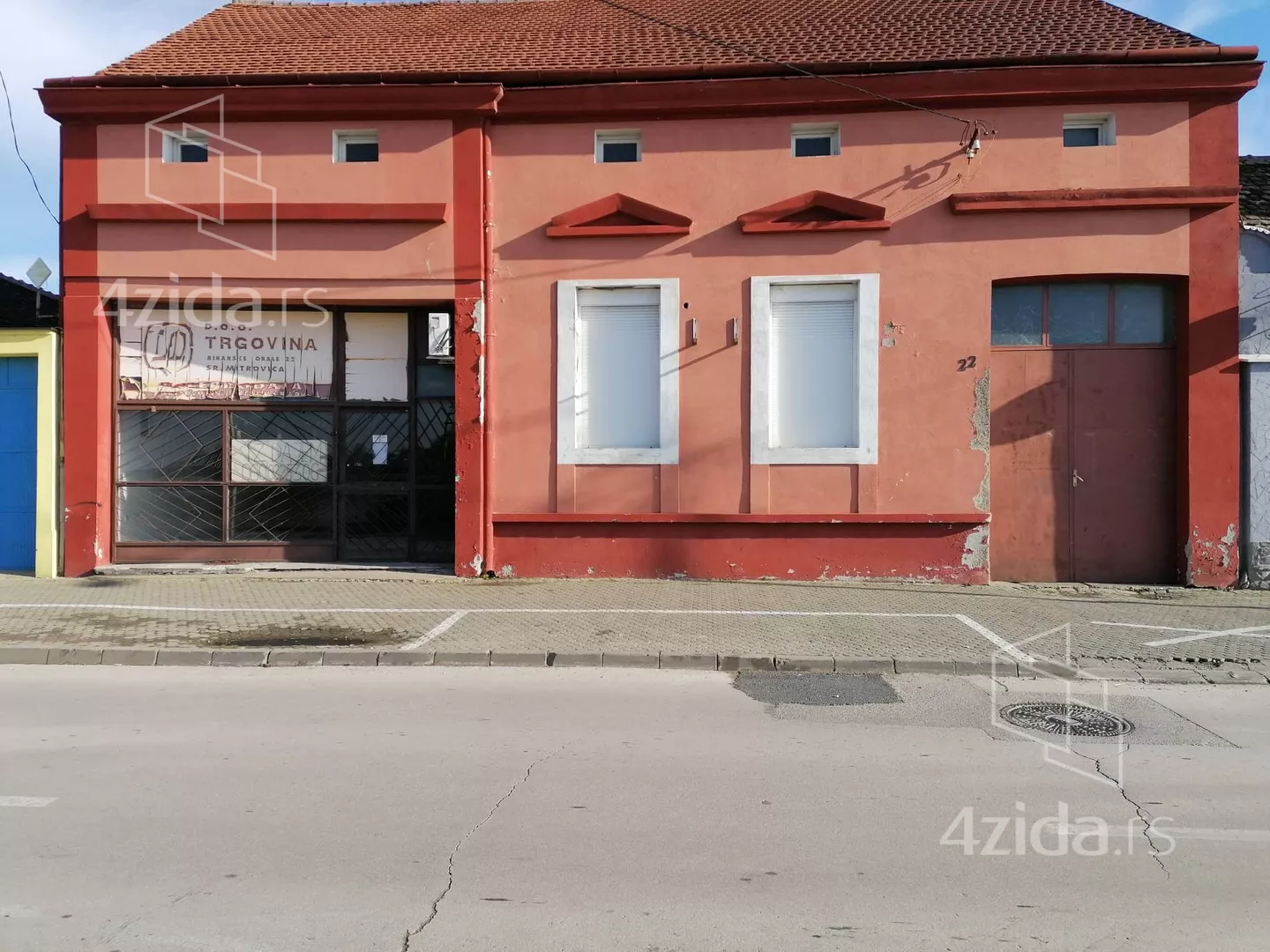 Lokal | 4zida