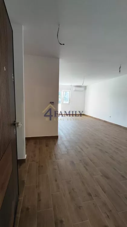 Kranjska | 4zida.rs