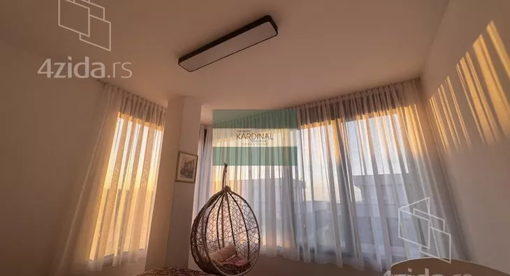 Petosoban stan | 4zida