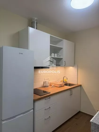 Petra Lekovića | 4zida.rs