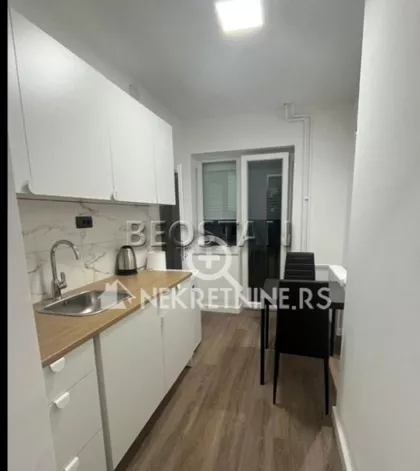 General Ždanova | 4zida.rs