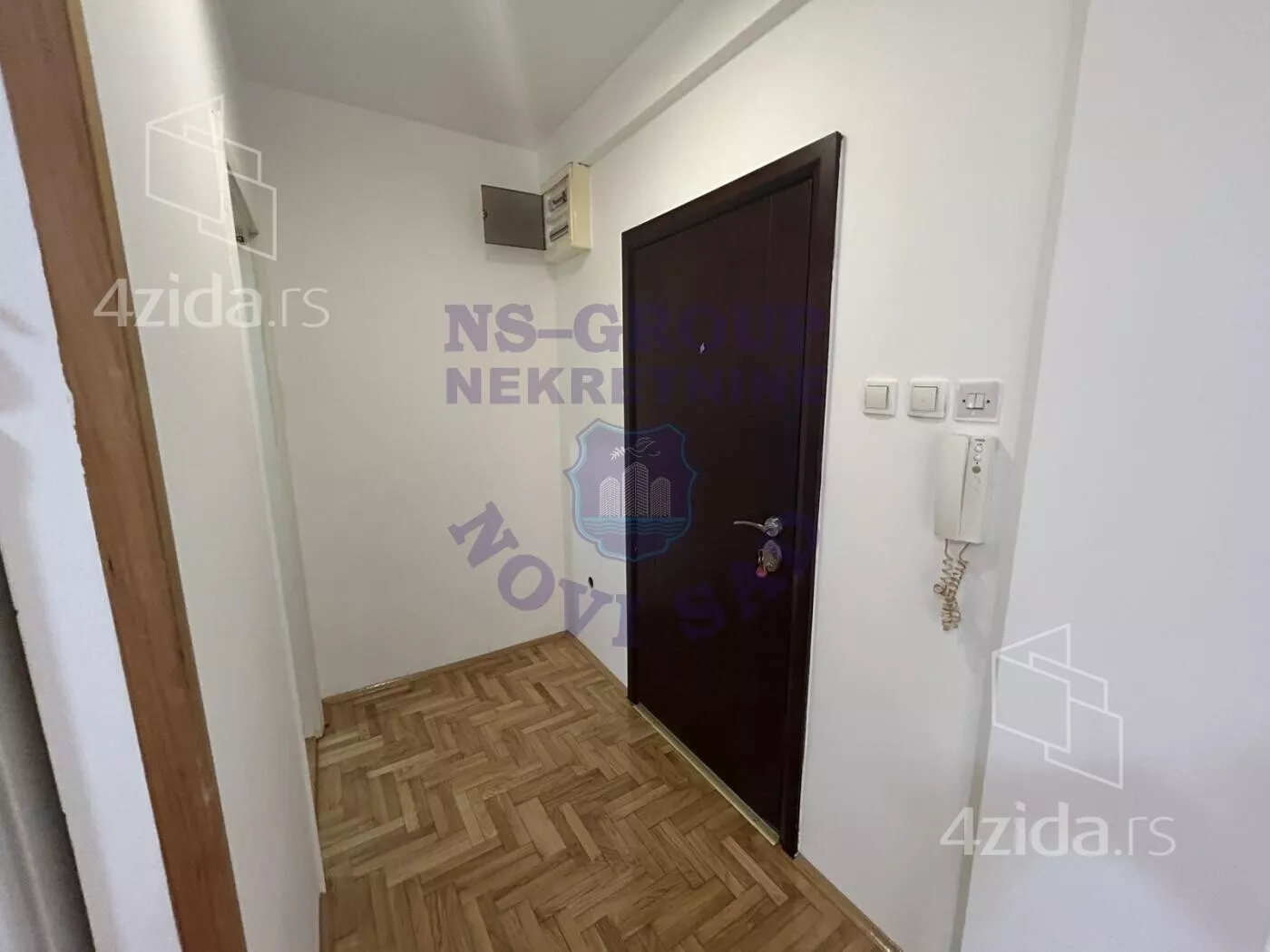 Garsonjera | 4zida