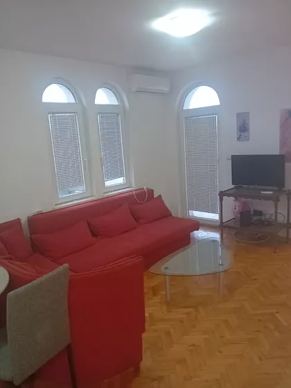 Kaplara Babića 13 | 4zida.rs