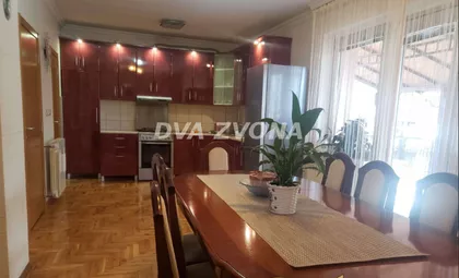 Sremska Kamenica | 4zida.rs