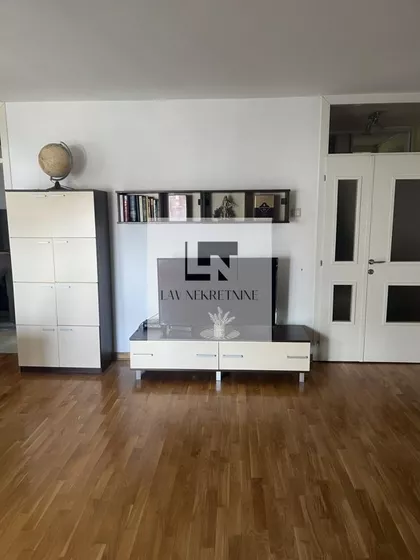 Vojvode Stepe | 4zida.rs