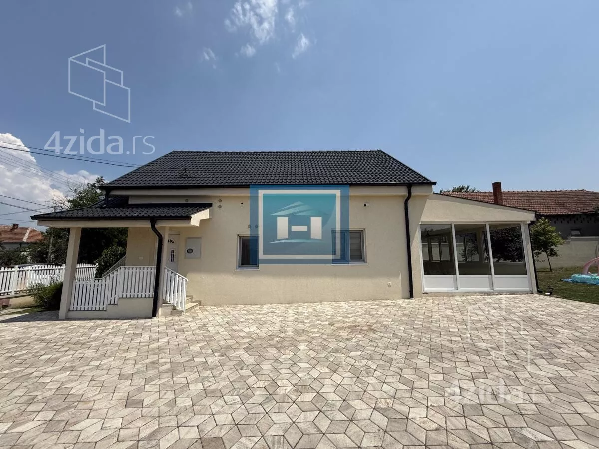 Kuća | 4zida