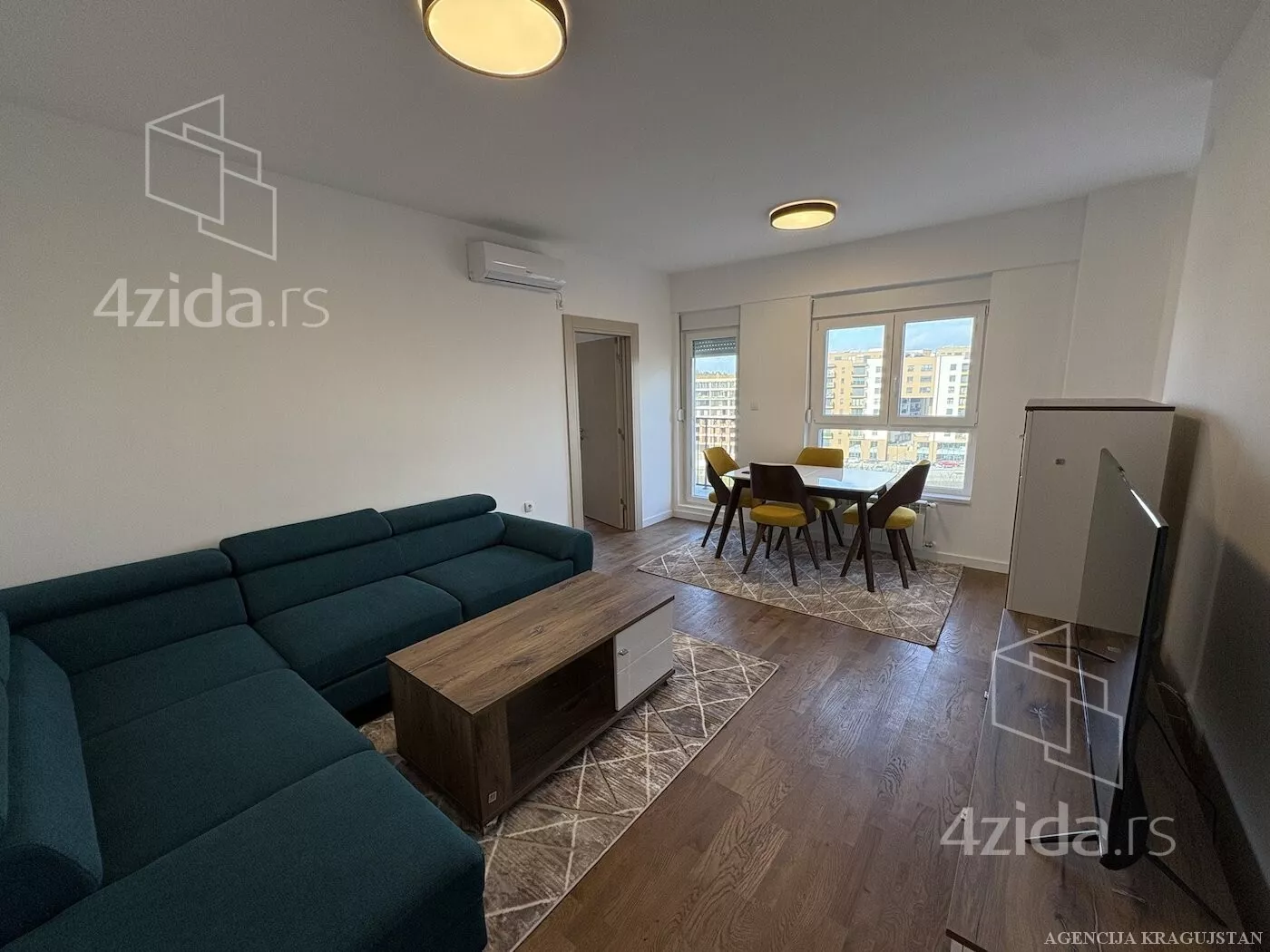 Jednoiposoban stan | 4zida