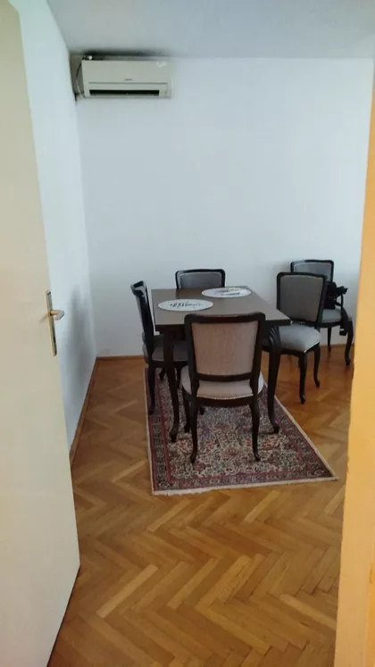 Učiteljsko Naselje | 4zida.rs