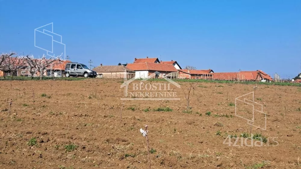 Građevinsko zemljište | 4zida