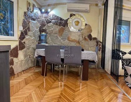 Pere Ćetkovića | 4zida.rs