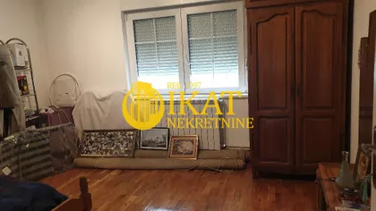 Cara Dušana | 4zida.rs