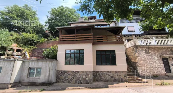 4-etažna kuća | 4zida